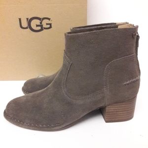 UGG Bandera Boots Size 5.5